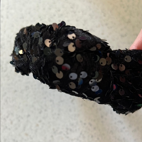 Brianna Cannon Black Velvet & Sequin Headband - Picture 1 of 5